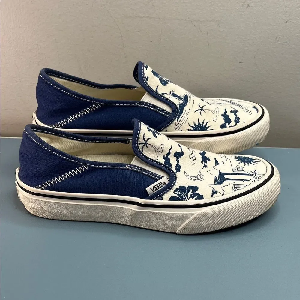 Vans Navy and Cream Graphic Ultracush Slip-Ons W6